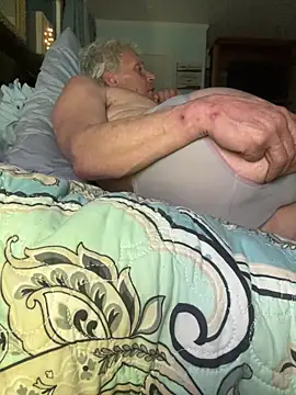 ruffdiamond online show from March 9, 2026, 8:07 am