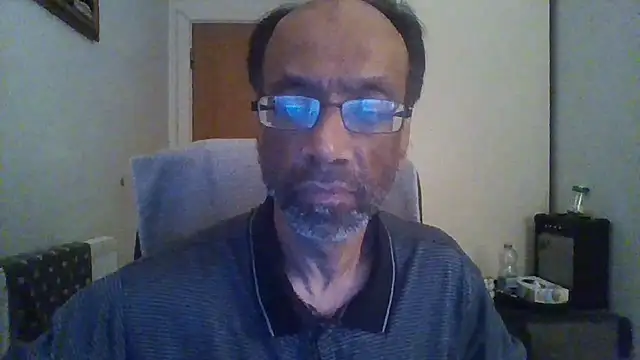 rauncher1 online show from November 7, 2025, 12:43 am