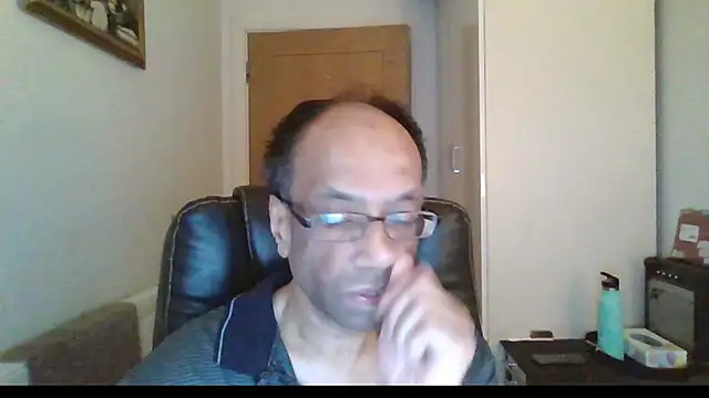 rauncher1 online show from February 5, 2026, 8:41 am