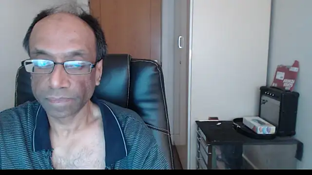 rauncher1 online show from February 11, 2026, 12:54 pm