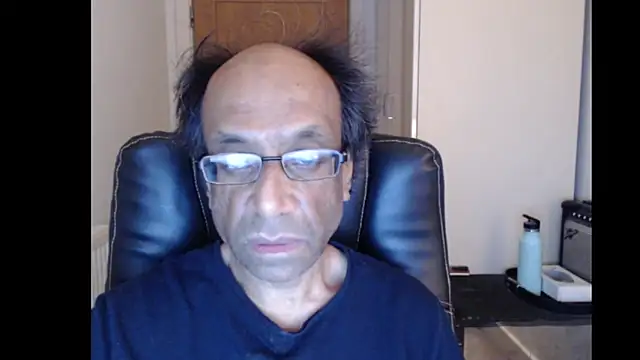 rauncher1 online show from May 29, 2026, 12:19 am
