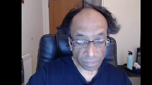 rauncher1 online show from June 2, 2026, 8:05 am