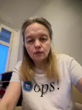 Susanel online show from January 1, 2025, 1:05 pm