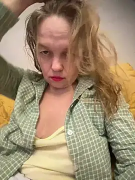 Susanel online show from January 11, 2025, 6:01 pm