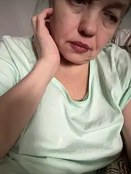 Susanel online show from March 4, 2025, 8:57 am