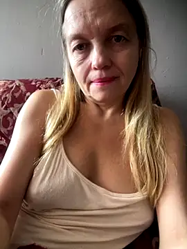 Susanel online show from September 26, 2025, 11:14 am