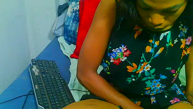 freaky naughty online show from November 30, 2025, 11:36 am