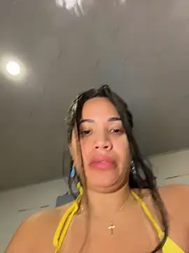 SQUIRTINGQUEEN11 online show from December 18, 2025, 3:45 am