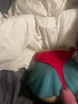 cumgitsumdic online show from March 17, 2025, 9:02 pm