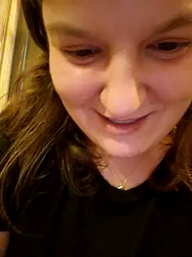 Cutegirlforyou online show from December 10, 2024, 9:23 am