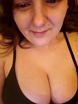 Cutegirlforyou online show from February 5, 2025, 9:46 am