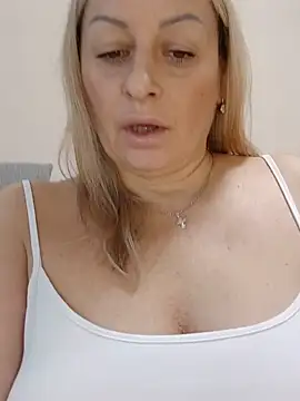 Liana MilfHot online show from September 14, 2025, 1:38 am