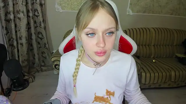 ElinOceanX online show from December 4, 2024, 4:38 pm