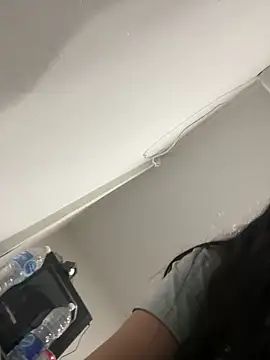 kiarafonseca  online show from October 25, 2025, 2:08 am