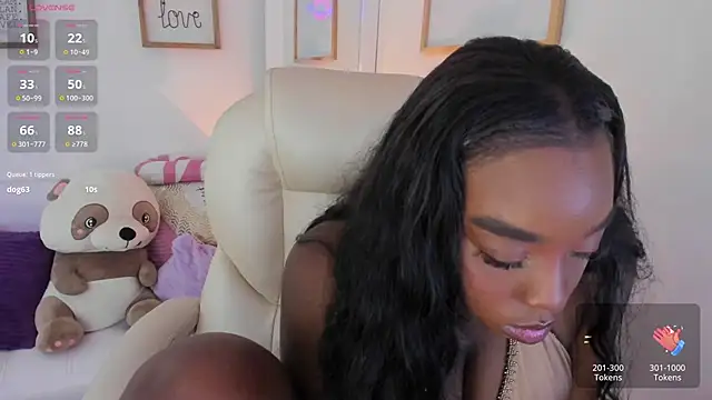 zobe love online show from June 4, 2026, 4:46 pm