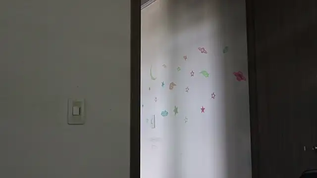 trieone online show from September 25, 2025, 5:49 pm