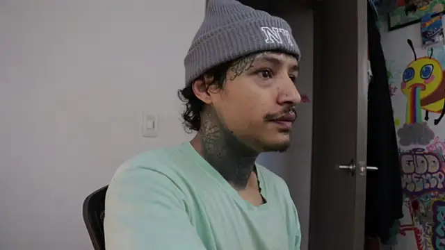 trieone online show from December 2, 2025, 11:15 am