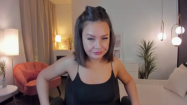 MilenaMellow online show from March 18, 2025, 8:48 pm