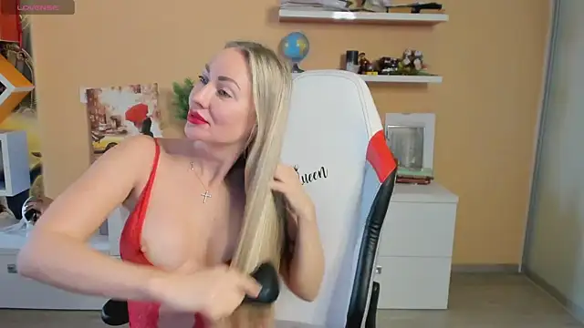 Snapshot of Veola_new chatting on March 14, 2025, 3:15 am Veola new online show from March 14, 2025, 3:15 am