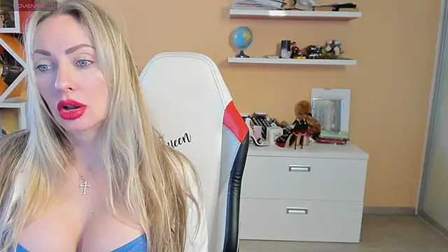 Snapshot of Veola_new chatting on March 17, 2025, 3:03 am Veola new online show from March 17, 2025, 3:03 am