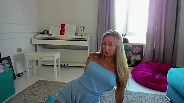 Snapshot of Veola_new chatting on September 12, 2025, 4:12 am Veola new online show from September 12, 2025, 4:12 am