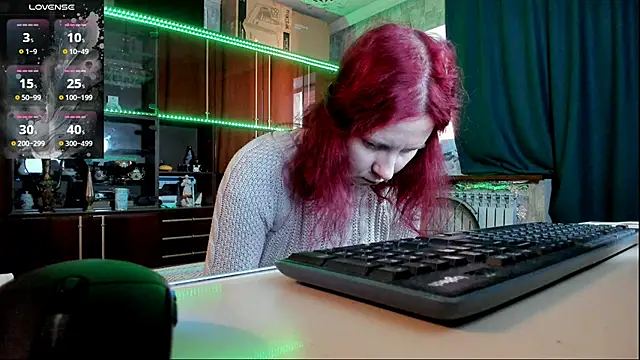 Snapshot of pa1e_pr1ncess chatting on January 5, 2025, 8:11 am pa1e pr1ncess online show from January 5, 2025, 8:11 am