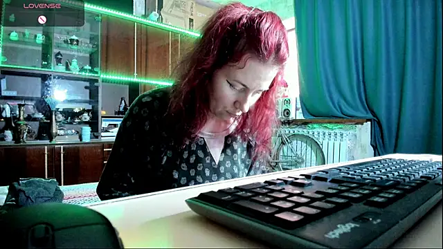 Snapshot of pa1e_pr1ncess chatting on February 15, 2025, 6:33 am pa1e pr1ncess online show from February 15, 2025, 6:33 am