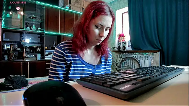 Snapshot of pa1e_pr1ncess chatting on February 16, 2025, 11:16 am pa1e pr1ncess online show from February 16, 2025, 11:16 am