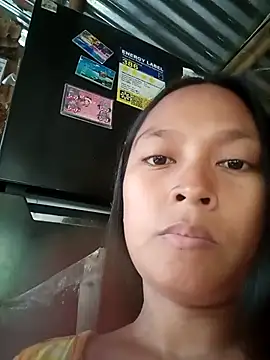 PinaySweet92 online show from October 28, 2025, 11:51 pm