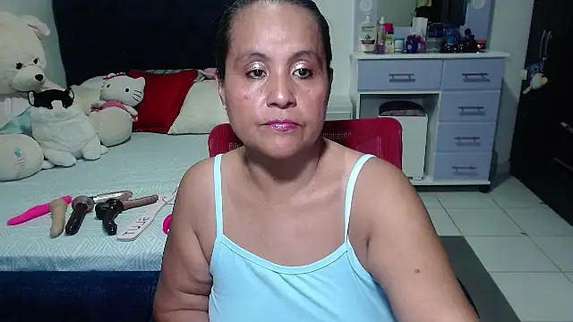 pervert mommy  online show from November 12, 2025, 10:04 am