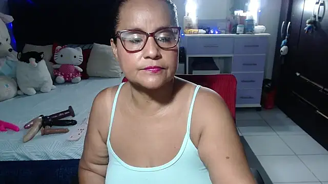 pervert mommy  online show from February 1, 2026, 11:42 am