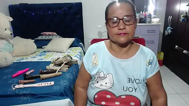 pervert mommy  online show from March 6, 2026, 9:28 am