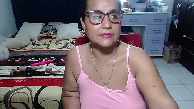 pervert mommy  online show from March 28, 2026, 10:59 am