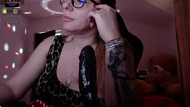 SonyaDevon online show from December 20, 2024, 10:49 am