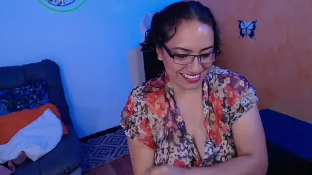 scarlet wet online show from March 12, 2025, 3:57 am