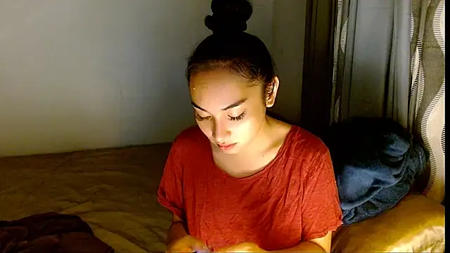 SweetLilly 18 online show from March 3, 2026, 3:01 am