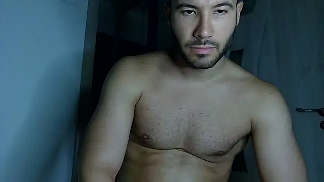 Snapshot of Justynn1 chatting on July 28, 2026, 9:03 pm Justynn1 online show from July 28, 2026, 9:03 pm