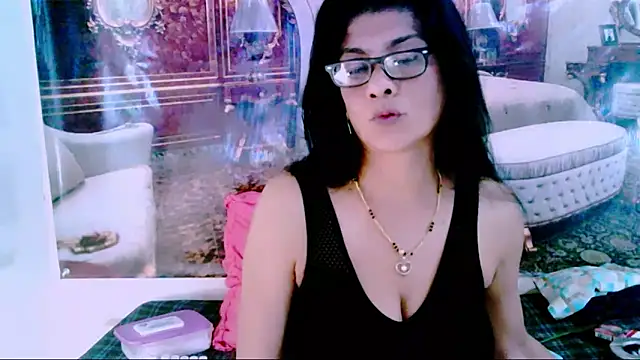 IndianAllure online show from January 9, 2025, 11:47 am