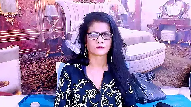 Snapshot of IndianAllure chatting on August 3, 2026, 5:50 am IndianAllure online show from August 3, 2026, 5:50 am