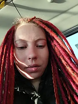 Snapshot of Frost_foxy chatting on October 25, 2025, 1:46 am Frost foxy online show from October 25, 2025, 1:46 am