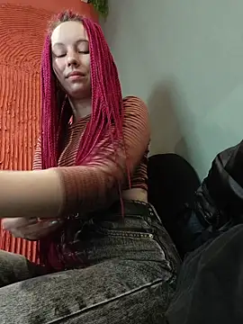 Frost foxy online show from March 15, 2026, 4:40 am