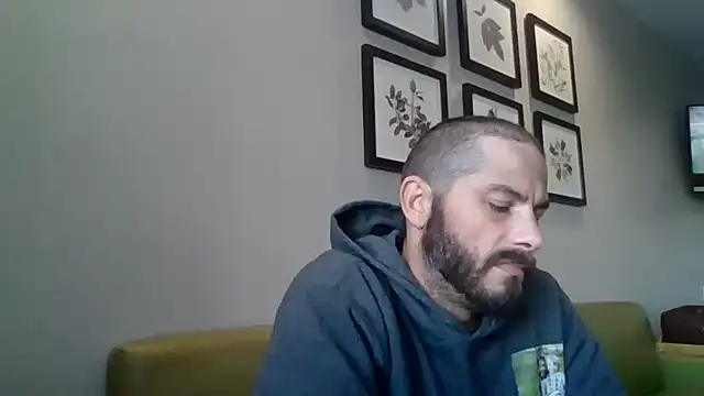 Sitonmyface2020xh online show from February 17, 2025, 2:37 pm