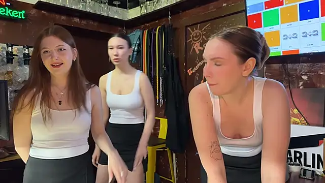 Snapshot of dirtypub chatting on January 26, 2025, 1:47 pm dirtypub online show from January 26, 2025, 1:47 pm