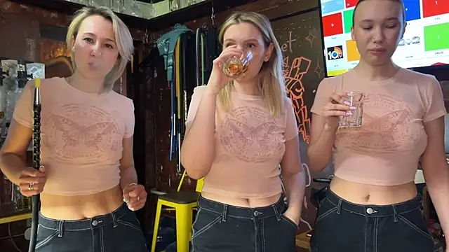 Snapshot of dirtypub chatting on February 22, 2025, 8:20 pm dirtypub online show from February 22, 2025, 8:20 pm