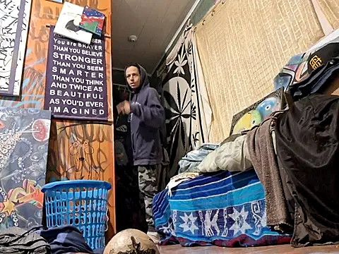 Toycockhot online show from February 25, 2026, 5:39 am