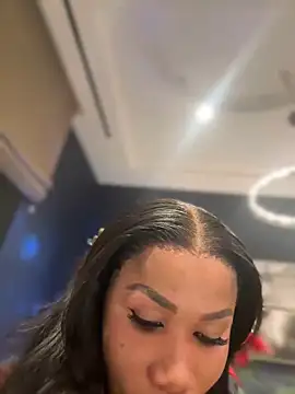 Belle    online show from December 7, 2024, 1:36 am