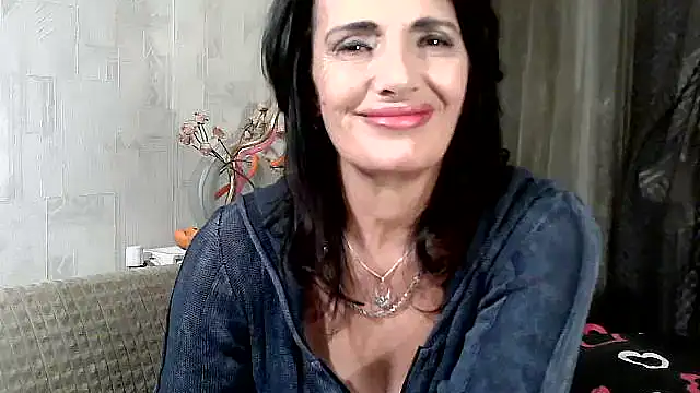 DreamMarianna online show from November 2, 2025, 10:01 pm