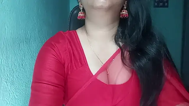 Snapshot of YourModhu chatting on April 12, 2026, 5:29 pm YourModhu online show from April 12, 2026, 5:29 pm