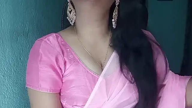 Snapshot of YourModhu chatting on April 22, 2026, 5:58 pm YourModhu online show from April 22, 2026, 5:58 pm