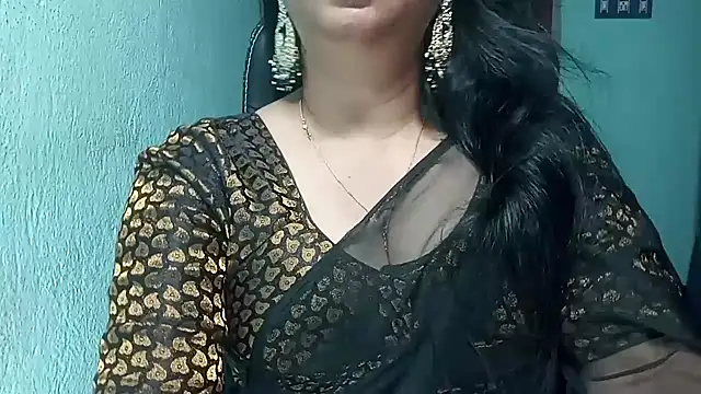 Snapshot of YourModhu chatting on April 25, 2026, 5:43 pm YourModhu online show from April 25, 2026, 5:43 pm